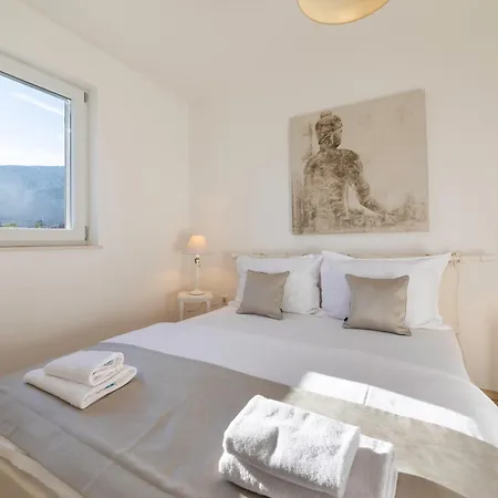 Pensionat Pansion Burin 3*