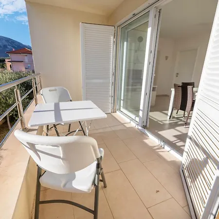 Pansion Burin 3* Baška