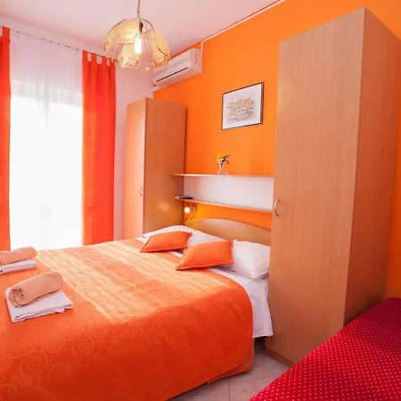 Affittacamere Pansion Burin 3*