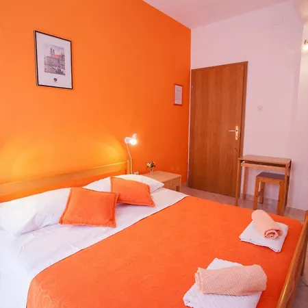 Pansion Burin 3* Baška
