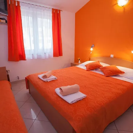 Pensionat Pansion Burin Baška