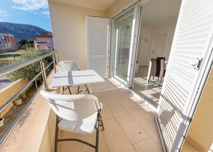 Pansion Burin 3* Baška